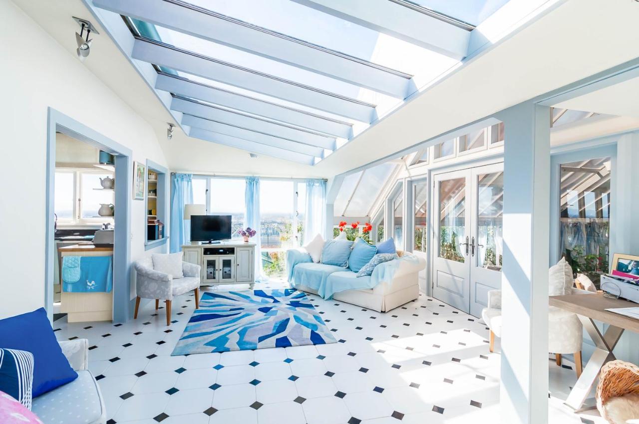 مبيت وإفطار كريستتشيرش Dyers House المظهر الخارجي الصورة